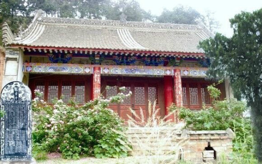 龙岩寺（陕西乾县龙岩寺）