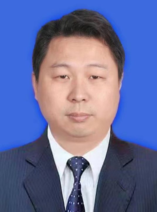 李军华（河南省鹤壁市交通运输局党组副书记，市公路事业发展中心党委书记、主任）