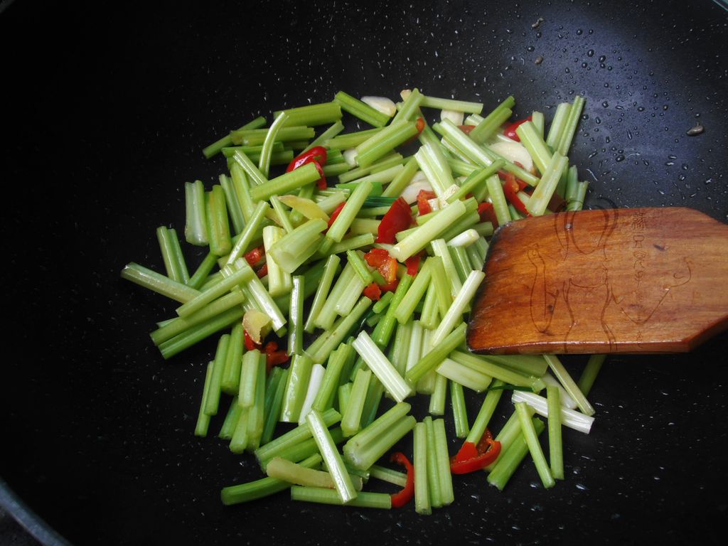 牛肉搭配什么蔬菜好