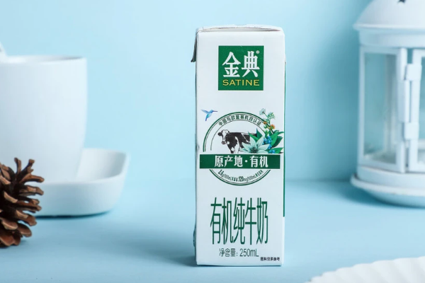 哪个牌子牛奶质量最好最安全