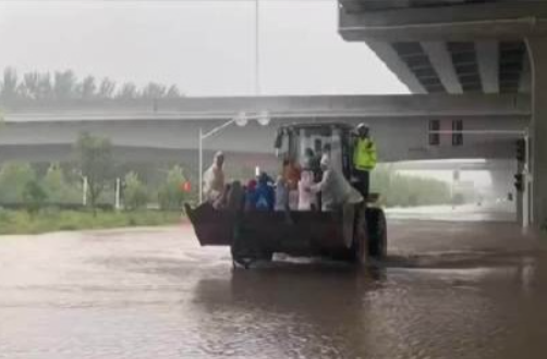 河南暴雨致农村多人失联是怎么回事？