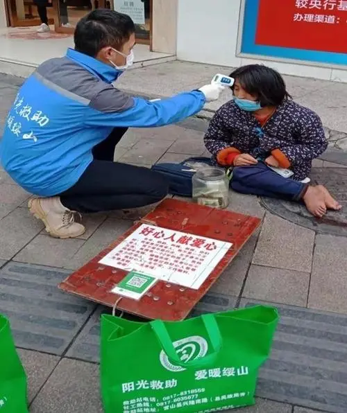 浙江嘉兴零号病例系流浪乞讨人员，这名病例的流调轨迹是怎样的？