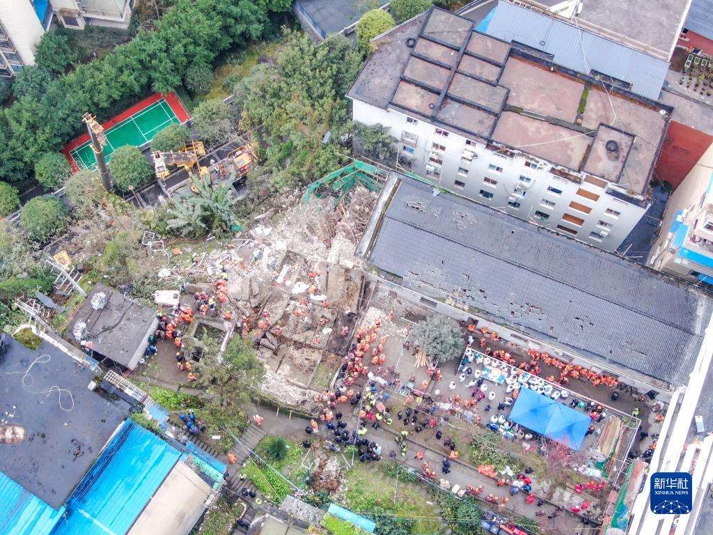 重庆武隆区食堂垮塌事故致16人死亡，造成食堂垮塌的根本原因是什么？