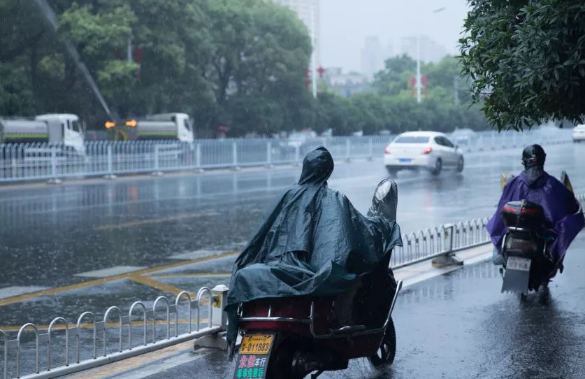 北方多地开始“退烧”降温降雨将成天气主基调，各地天气情况如何？