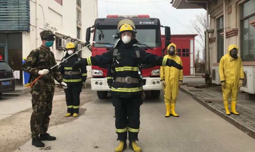 消防出警救火遭男子恶意别车挡路，致18亩麦茬被烧，男子的行为有多恶劣？