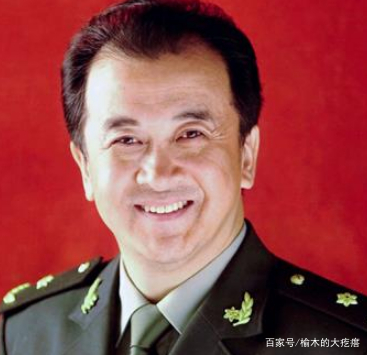 黄宏为什么被免职