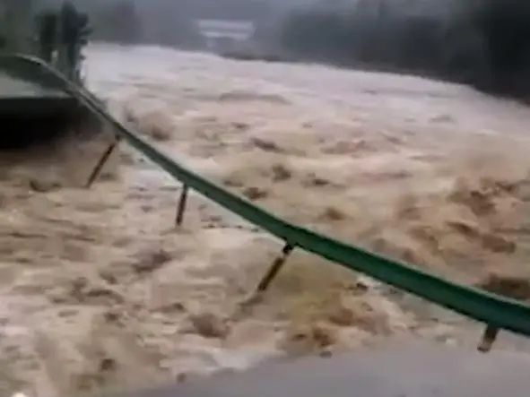 湖北多地遭遇特大暴雨，随州多间楼房遭冲塌，如何预防次生灾害的发生？