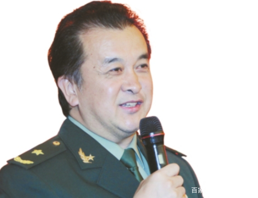 黄宏为什么被免职