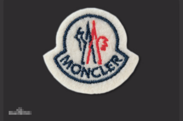 Moncler是什么档次？它的logo是什么意思？